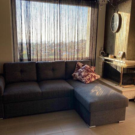 Vasilia Apartment Nea Iraklia Bagian luar foto