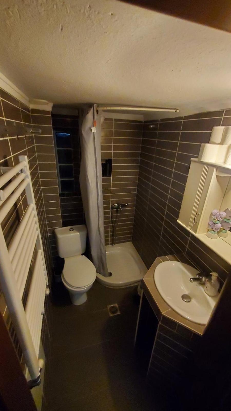 Vasilia Apartment Nea Iraklia Bagian luar foto