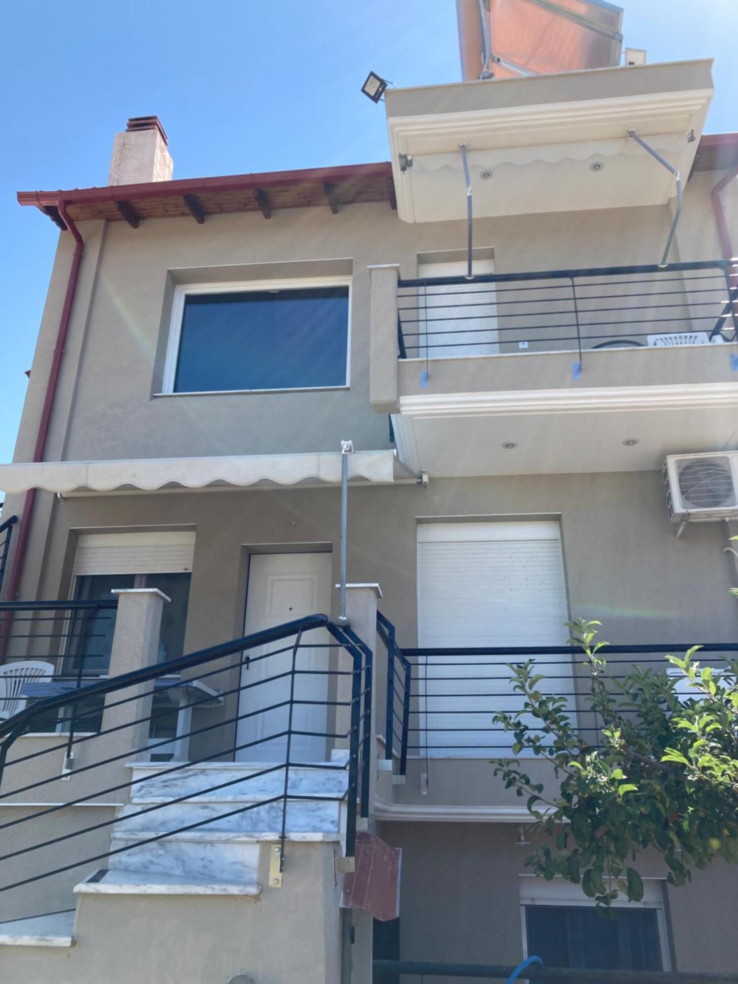 Vasilia Apartment Nea Iraklia Bagian luar foto